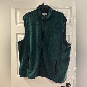 Crown & Ivy Men's Green Vest